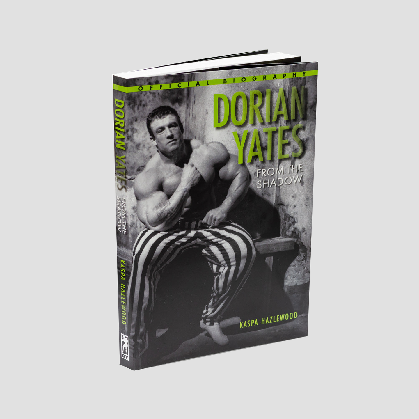 Carte autobiografică Dorian Yates  "From The Shadow" ediție limitată cu autograf